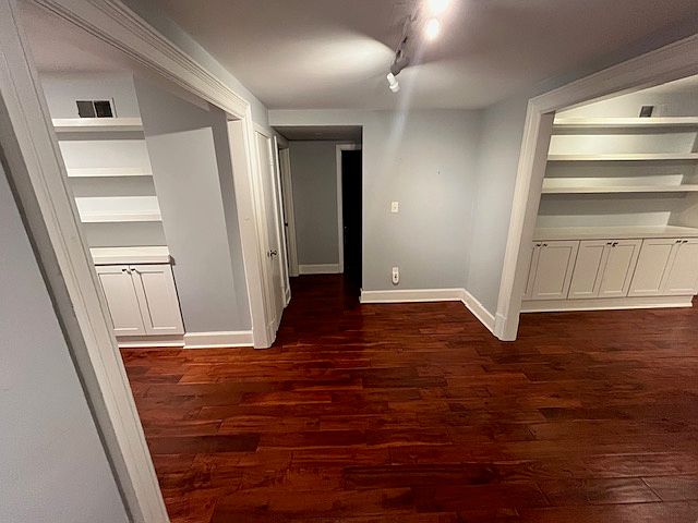 Foyer with coat closet