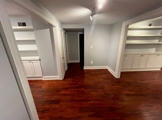 1915 Calvert St NW APT 1, Washington, DC 20009