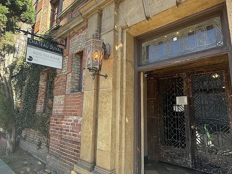 Chateau Duval — Photo 19