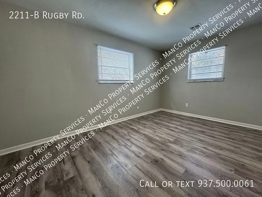 Building Photo - 2211B Rugby Rd