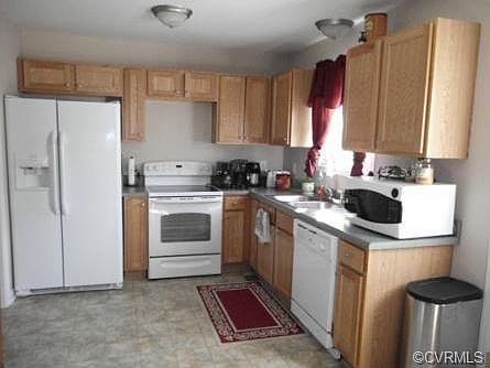 3rd image of 408 S Mesa Dr