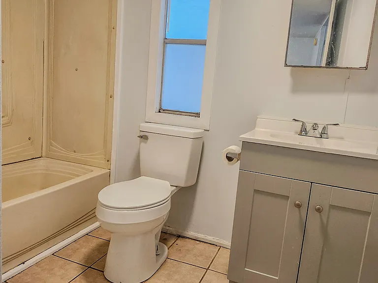 316 SW Cullen Ave — Photo 7