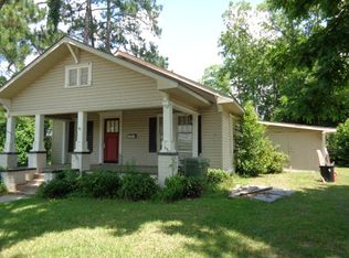 112 N Cleveland Ave, Adel, GA 31620