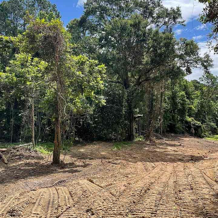 1st image of 3 Four A Old Laurel Hill Rd #C