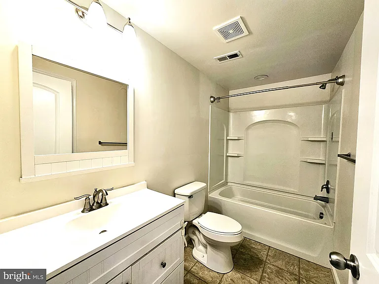 143 Mitscher Rd — Photo 17