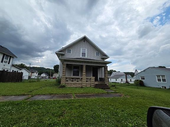 3rd image of 75 Perry St