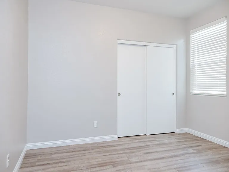 181 Crested Creek Ave — Photo 12
