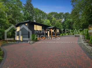 2032 N Castle Way, Lynnwood, WA 98036