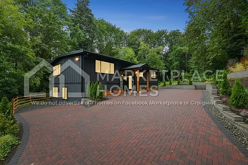 2032 N Castle Way Photo 1
