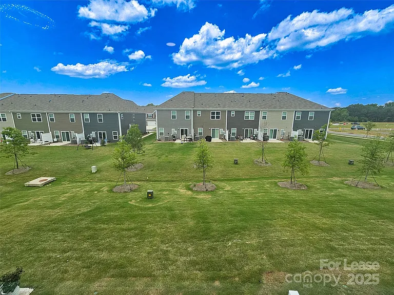 2744 Yeager Dr NW — Photo 16