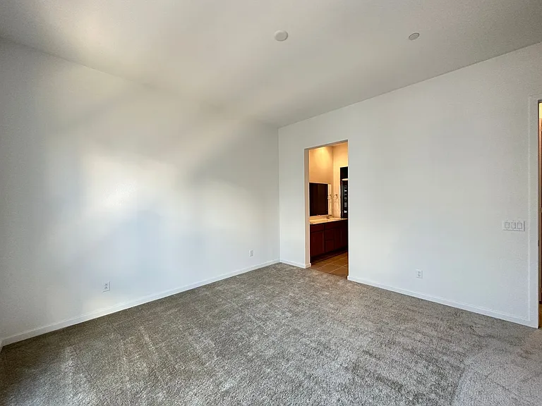 3341 Esker Ridge Ave — Photo 15