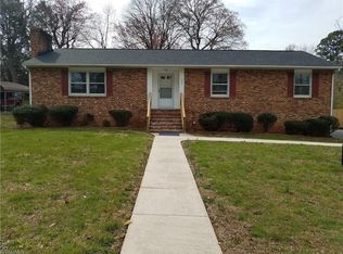 1503 Delk Dr, High Point, NC 27265