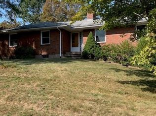 26 Ten Acre Rd, Middletown, CT 06457