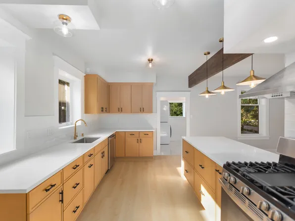 3944 S Angeline St, Seattle, WA 98118