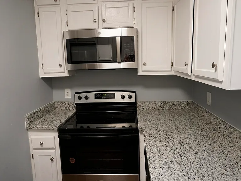 5489 Park Pl S — Photo 11