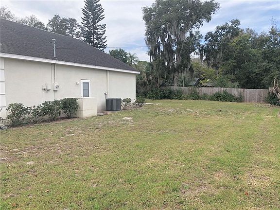 4th image of 101 Crestwood Dr