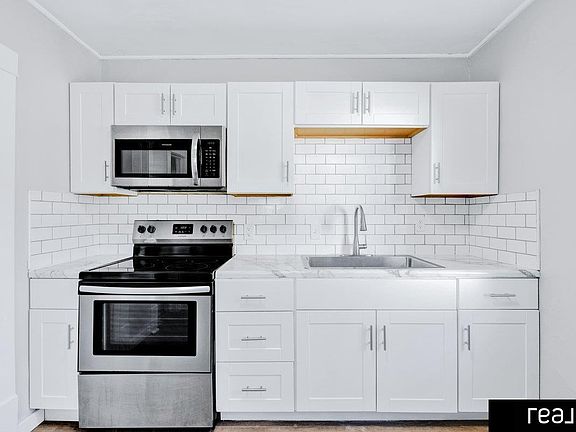 3rd image of 6542 Pinkney St