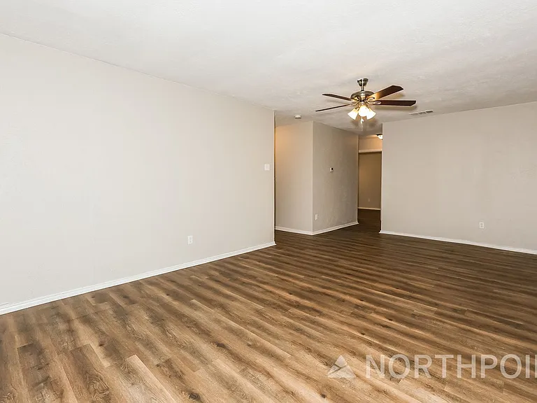 7225 Harold Walker Dr — Photo 3