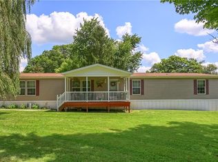 5017 Clayton Cir, New Castle, PA 16101