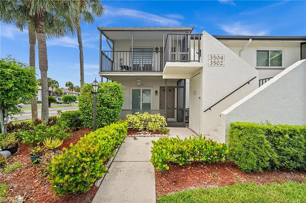 2 bed, 2.0 bath, 1246 sqft, $2,500 — Photo 3