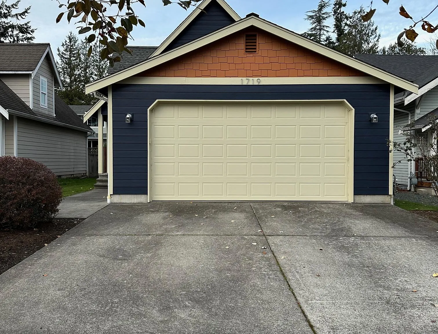 3 bed, 1344 sqft, $2,950 — Photo 1