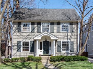 1371 Scott Ave, Winnetka, IL 60093