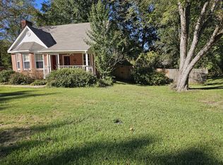 2430 Barnes Crossing Rd, Saltillo, MS 38866