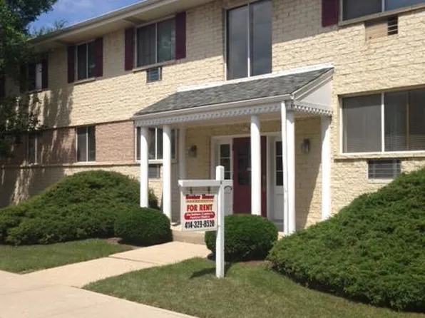 7910 W Becher St, Milwaukee, WI