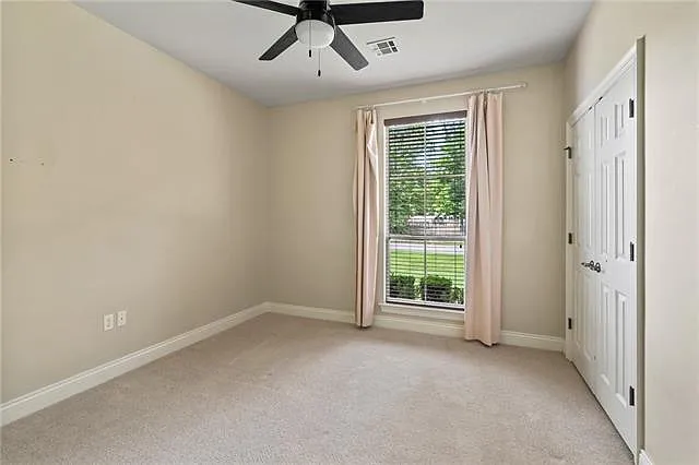 332 Autumn Creek Dr — Photo 25