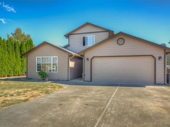 175 Balboa Loop, Kelso, WA 98626