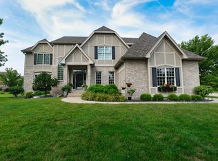 2210 NE Trilein Dr, Ankeny, IA 50021