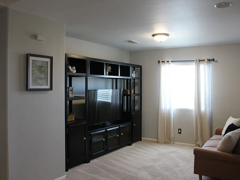 Upstairs loft with flexible living space