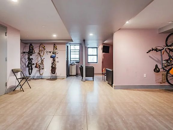 4th image of 102 Rogers Ave #213