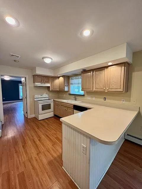 1 bed, 1000 sqft, $2,500 — Photo 4