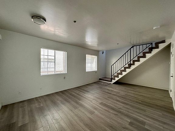 2nd image of 402 N Curtis Ave #B