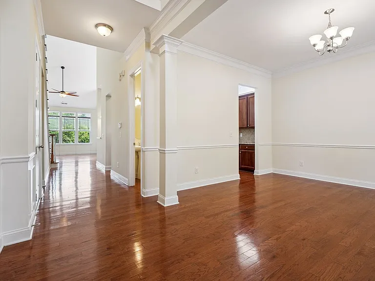 2403 Teermark Ln — Photo 7