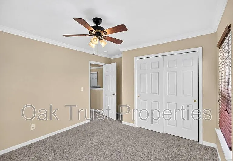 7018 Bellflower Ln — Photo 23