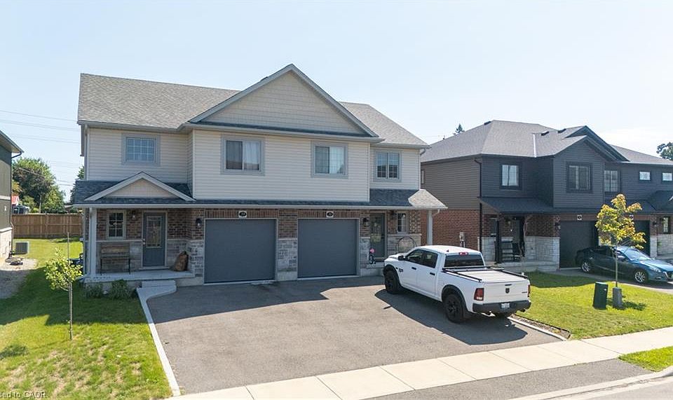 1st image of 39 Amber St