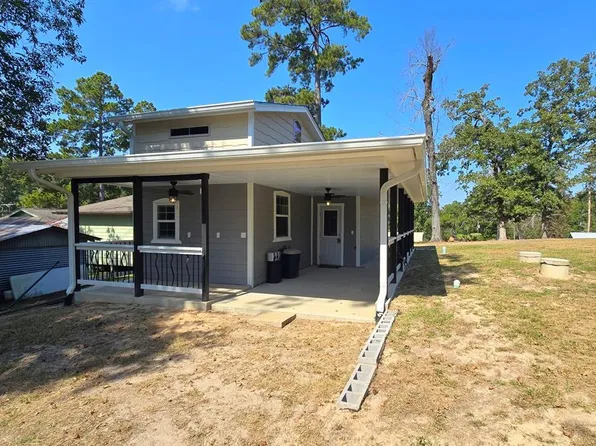 140 Ridgecrest Dr E, Hemphill, TX 75948