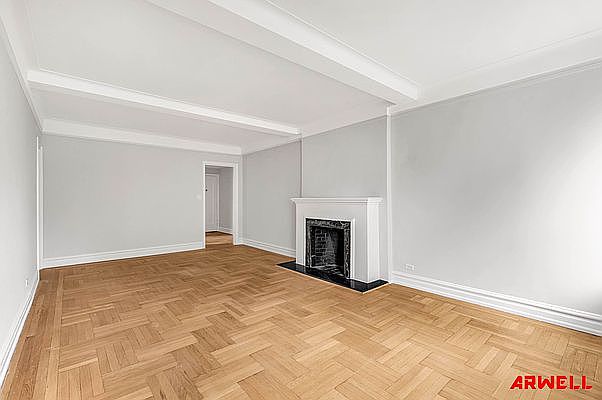 1st image of 242 E 72nd St #3C