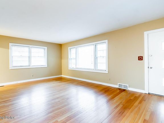 2nd image of 6708 Morocco Dr