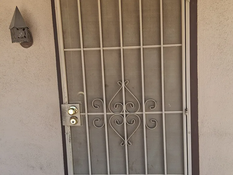 E Halcyon Rd — Photo 4