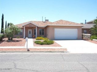 842 De Leon Dr, El Paso, TX 79912