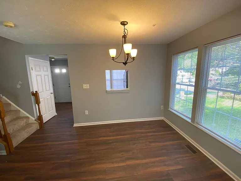 Dining room without furniture