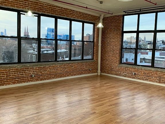 3rd image of 205 McKibbin St #401