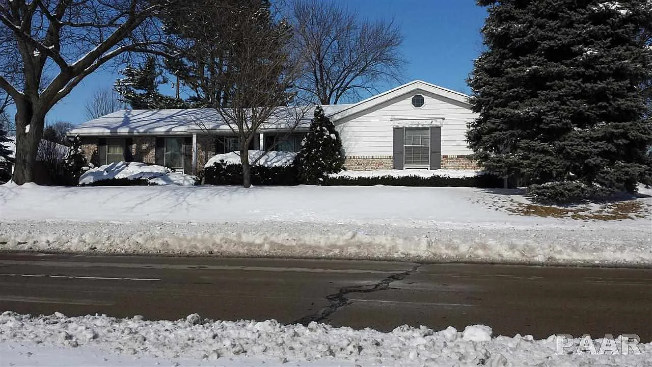 1907 W Glen Ave photo 1