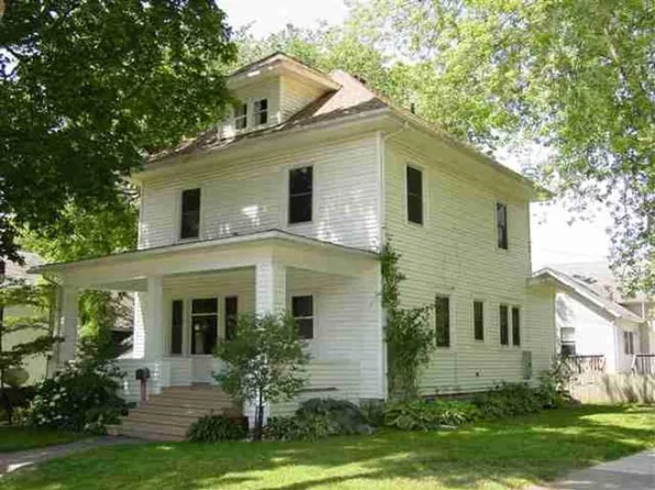 1403 Washington Ave, Iowa Falls, IA 50126