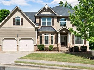 465 Red Fox Dr, Dallas, GA 30157
