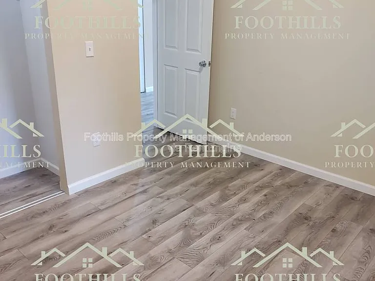 427 Gibson Rd — Photo 8