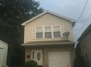 356 Lawrence St, Perth Amboy, NJ 08861